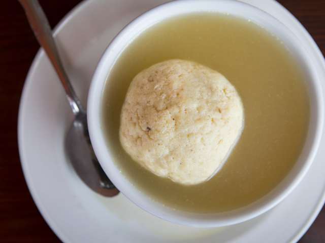 Nate'n Al's by @TheInfatuation