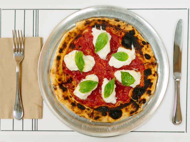 Jon & Vinny's Fairfax by @TheInfatuation