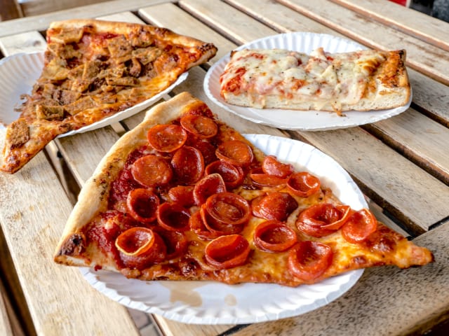 Steve's Pizza by @TheInfatuation