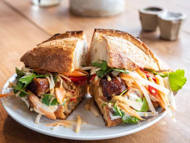 The Dusty Knuckle Bakery by Giulia Verdinelli