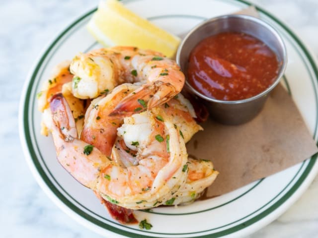 L & E Oyster Bar by @TheInfatuation