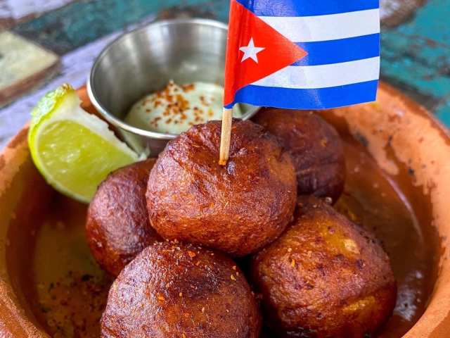 Caja Caliente Coral Gables by @TheInfatuation