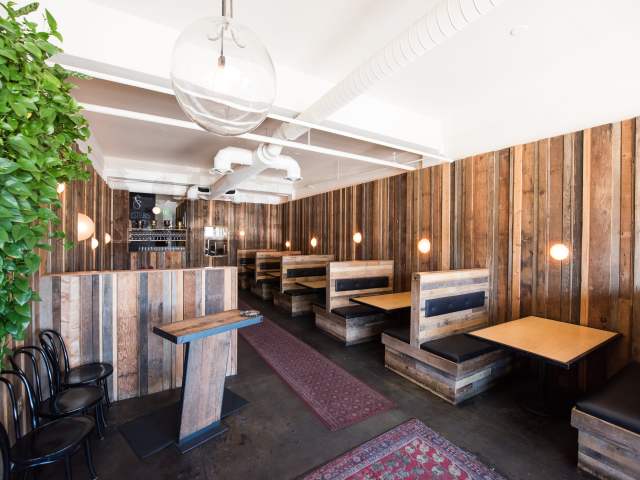 Frank's Oyster House & Champagne Parlor by @TheInfatuation