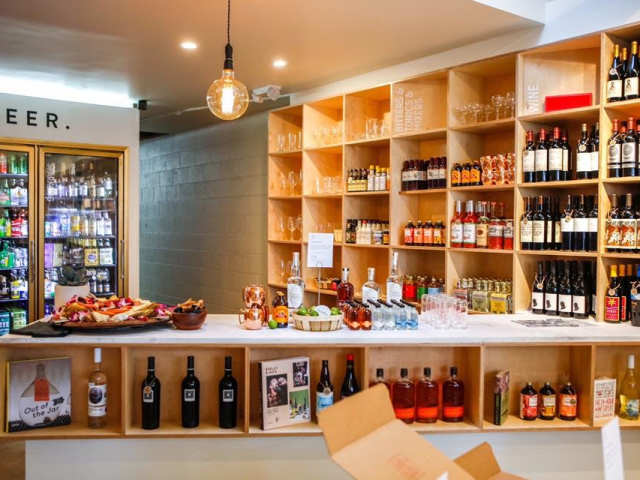 Hi-Lo Liquor Market - Culver City by @TheInfatuation