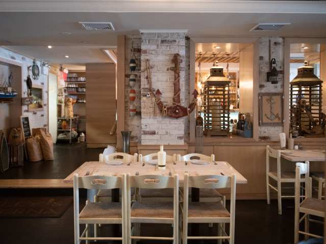 Telly's Taverna by @TheInfatuation