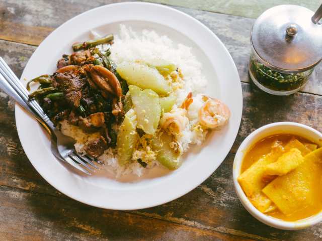 Khao Kang by @TheInfatuation