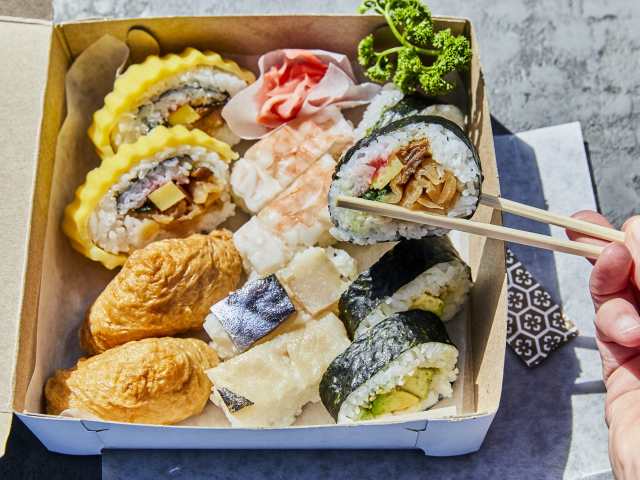 Sakae Sushi by @TheInfatuation