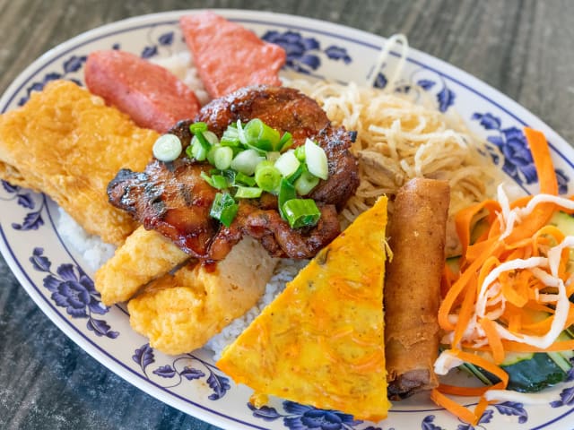 Com Tam Thuan Kieu by @TheInfatuation