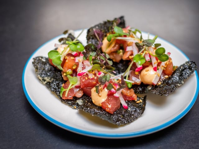 Liholiho Yacht Club by Krescent Carasso