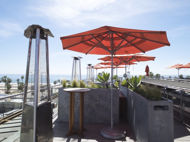 High Rooftop Lounge by @TheInfatuation