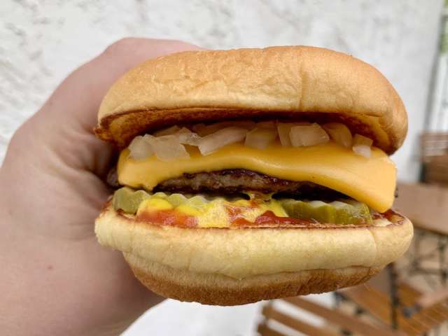 BURGERS 99 by @TheInfatuation