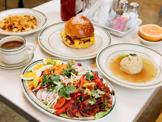 Golden Diner by @TheInfatuation