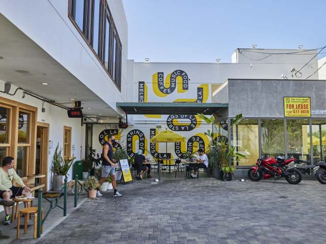 Strings of Life (S.O.L) Café by @TheInfatuation