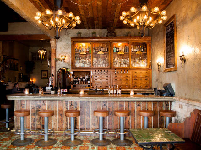 Melrose Umbrella Co. by @TheInfatuation