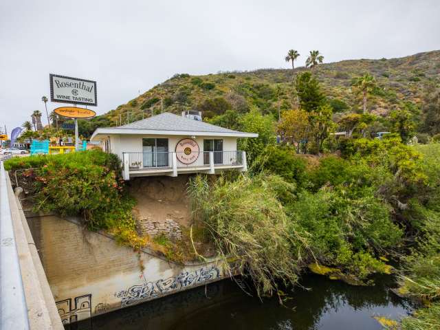 Rosenthal Wine Bar & Patio by @TheInfatuation