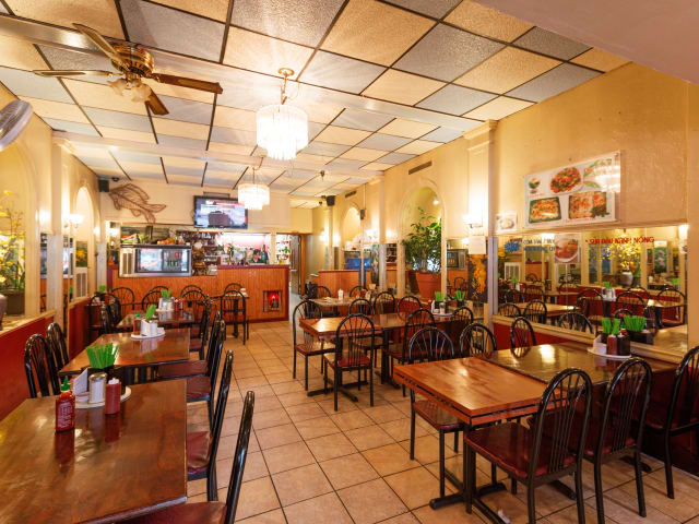 Phở 2000 Restaurant by @TheInfatuation