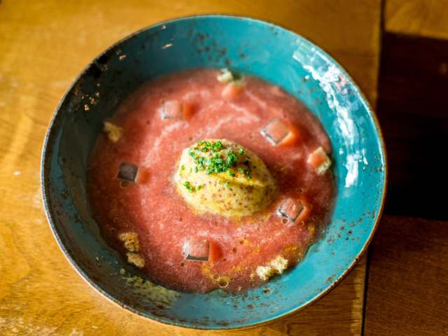 Niu Kitchen by Justin Namon