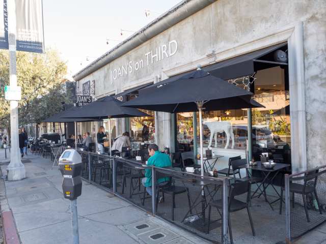 Joan’s on Third by @TheInfatuation