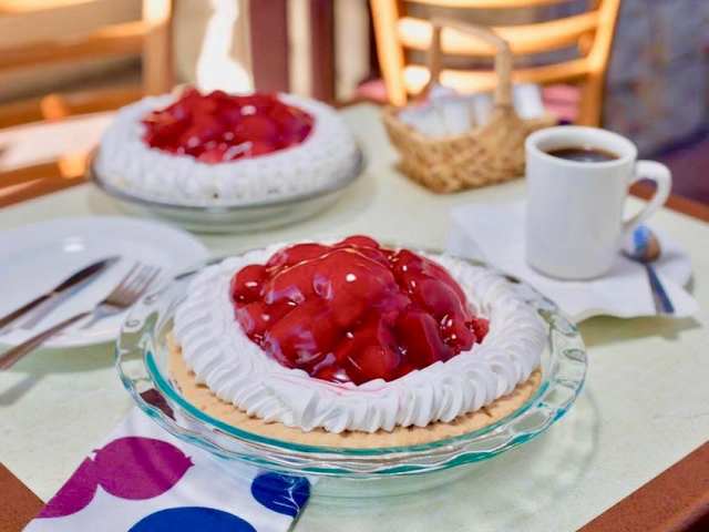 House of Pies by @TheInfatuation