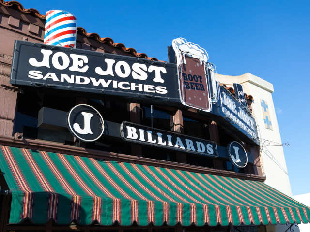 Joe Jost's by @TheInfatuation