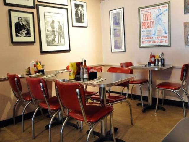 Bonnie's Grill by @TheInfatuation