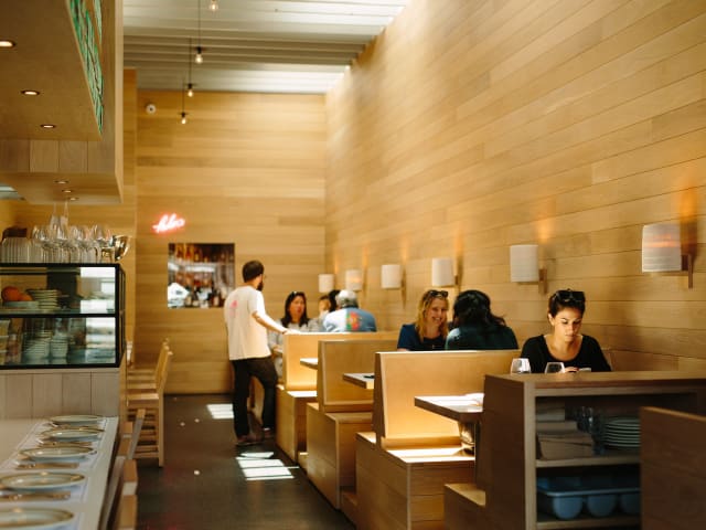 Jon & Vinny's Fairfax by @TheInfatuation