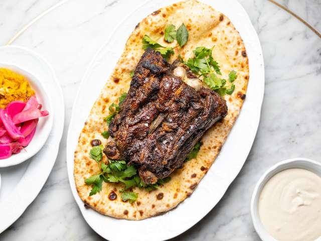 Bavel by Jakob Layman