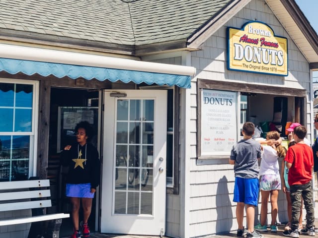 Browns Restaurant by Emily Schindler