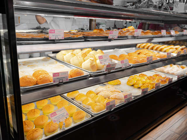 Chiu Quon Bakery by Kim Kovacik