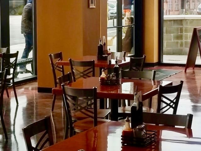 Dame's Chicken & Waffles by infatuation.com