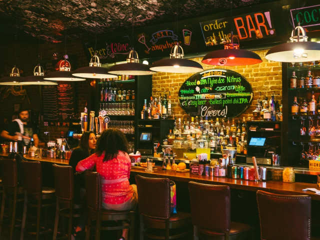 e's BAR by Noah Devereaux