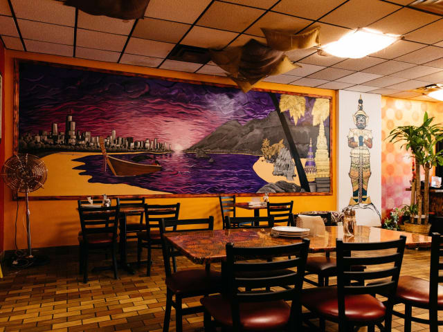 Ghin Khao Eat Rice by Sandy Noto