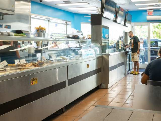 Las Olas Cafe by Tasty Planet