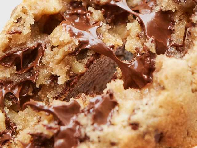 Levain Bakery by @TheInfatuation