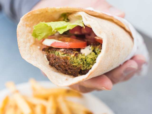 Mamnoon Street by @TheInfatuation