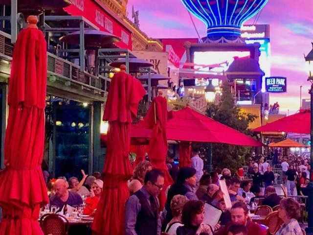 Mon Ami Gabi by Lettuce Entertain You Enterprise