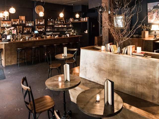 Mr. Darcy's Bar & Burger by Infatuation - Reviews