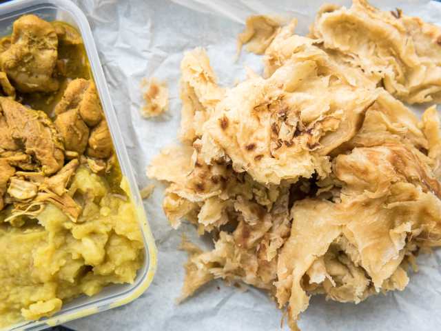 Roti Joupa Finsbury Park (The Junction Market) by Giulia Verdinelli