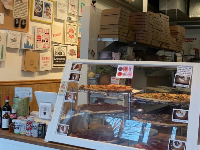 Scottie's Pizza Parlor SE by Infatuation - Reviews