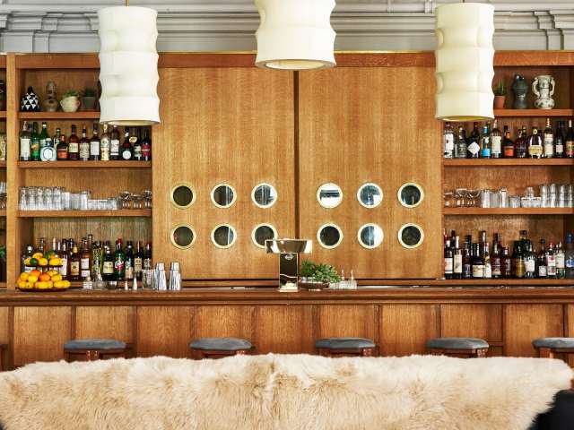 Freehand New York by Adrian Gaut