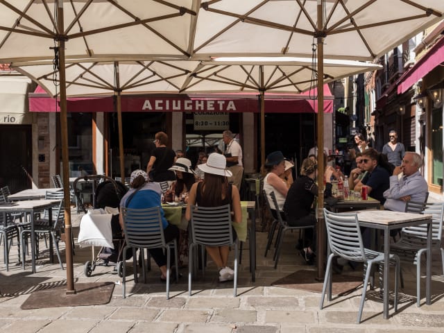 Aciugheta by Valeria Necchio