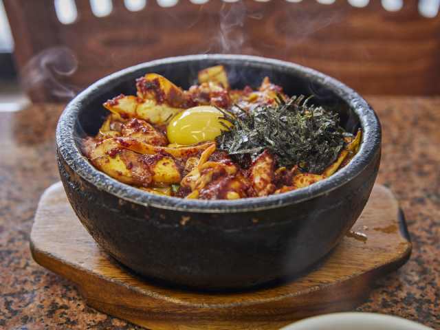 Seong Buk Dong by Andrea D'Agosto