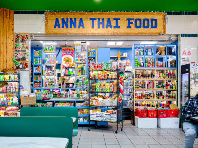 Anna Thai Food by Quit Nguyen