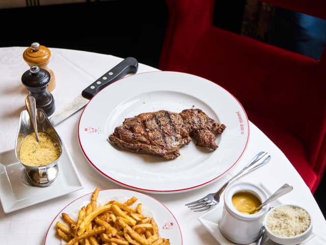 Hôtel Restaurant Au Boeuf Couronné by Wenkang Shan