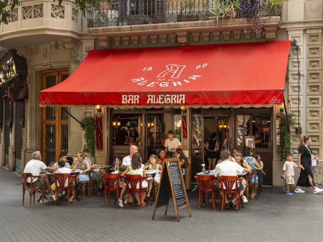 Bar Alegria by Sara Larsson