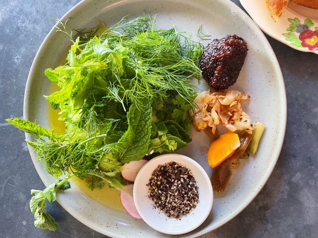 Bartavelle by Julia Chen