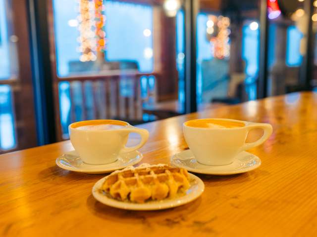 Black Velvet Coffee Roaster | Espresso & Wine Bar by Meagan Lindsey