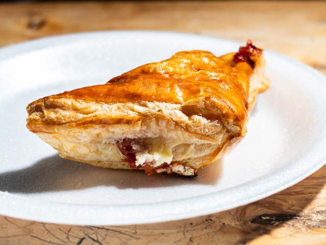 Breadman Miami Bakery by CLEVELAND JENNINGS / @EATTHECANVASLLC