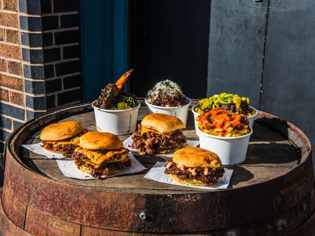 Bun & Sum by Aleksandra Boruch