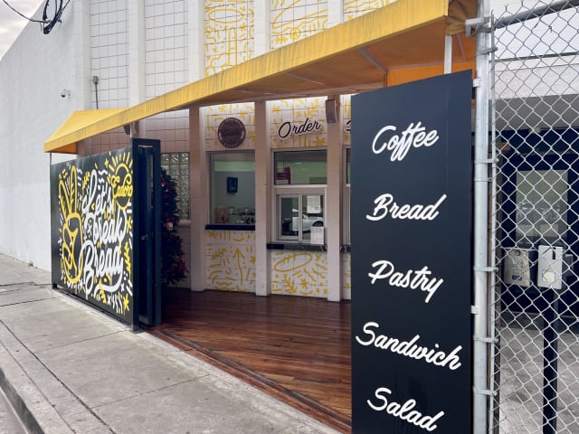 Cadoro Bakery by Garrett Snyder